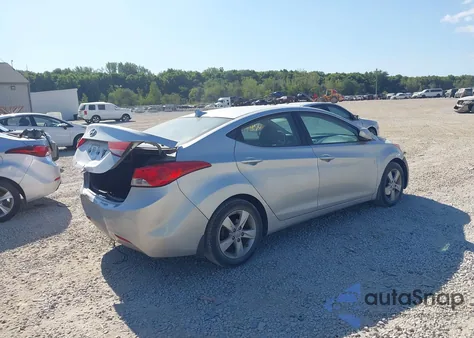 2013 Hyundai Elantra Gls из США, поврежденный, VIN 5NPDH4AE5DH401354